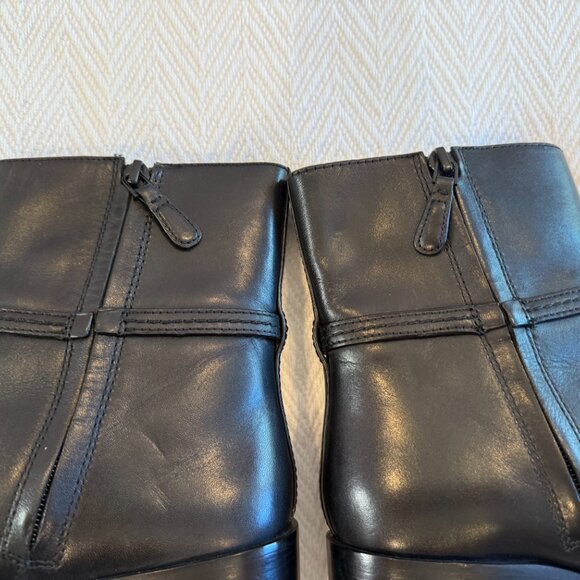 Tory Burch Black and Gold Ankle Booth - Picture 4 of 6